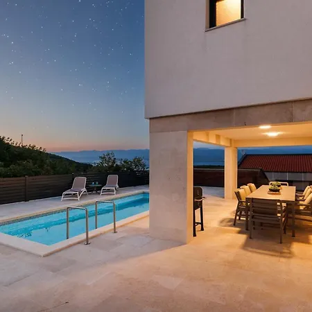 House With A Swimming Pool Vrbnik, Krk - 24526 Semesterbostad *